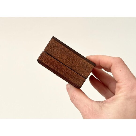 Solid Wood Silver Toned Lidded Dog Etched Vintage Jewelry Box | Container - Picture 4 of 7